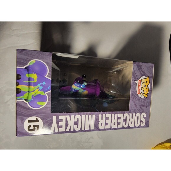 Disney: Fantasia 80th Anniversary - Artist Series Mickey #15 - Picture 2 of 6